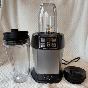 Nutri Ninja Pro BL480 Blender 1000W Auto-IQ + 18oz 24oz Cups, VG Condition